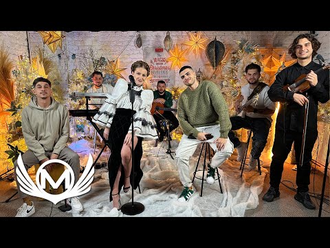 Andrei Banuta ☃️ @EsterPeony - M-o Trimis Mama La Capre ❄️ Marut Margaritar