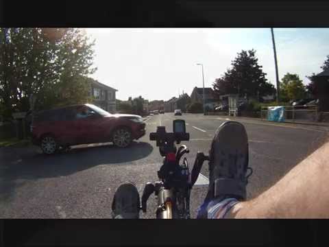 WN14 EJX accuses cyclist of jumping a red light