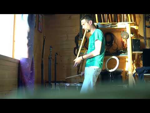 Russian overtone flute Kalyka and some drums - HarmonyFlute