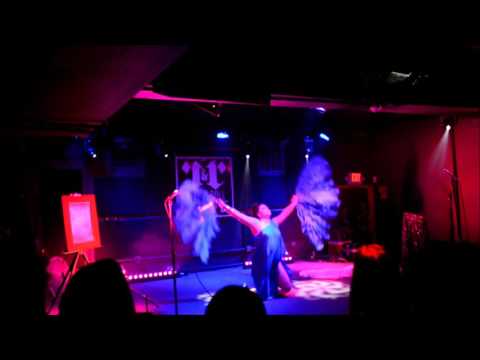 Space Oddity - Isabelle Epoque