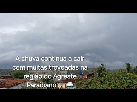 Grandes nuvens de chuva pesadas na região da Borborema - PB 