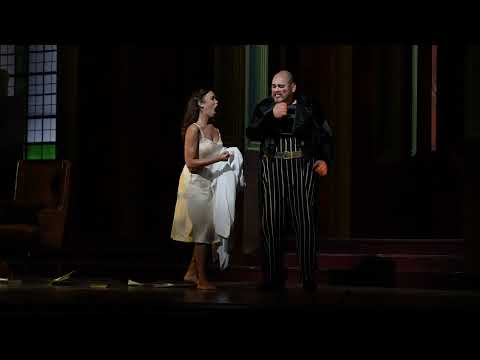 Rigoletto: “Sì, vendetta, tremenda vendetta”