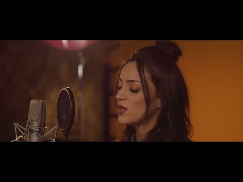 Léa Castel - Abîmée [version guitare]