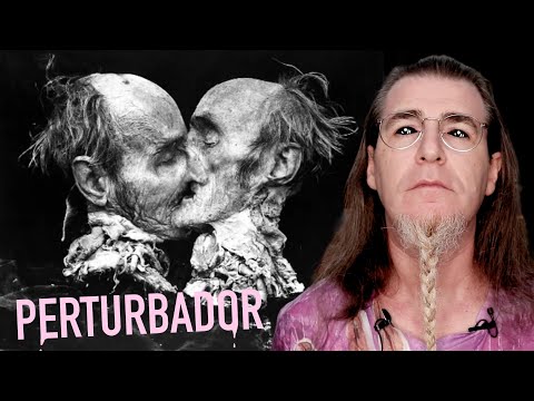Hudson Williams enfrenta polémica por foto con una esvástica dibujada en el rostro