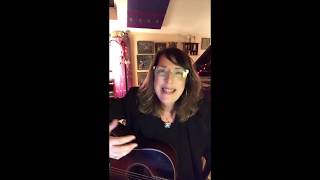 Beth Nielsen Chapman SINGS The All-Important CHORUS in Her Songwriting Collab at Hookist.com