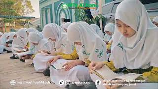 Download lagu Literasi merupakan bagian terpenting untuk menghadapi kehidupan di masa yang akan datang mp3