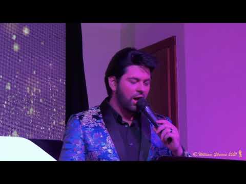 Alex Mitchell With Cote Deonath And Austin Irby - "Holly Leaves And Christmas Trees"