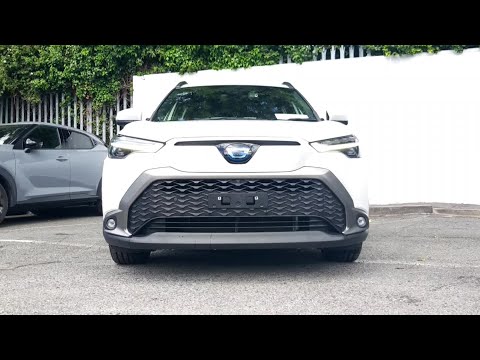 Toyota Corolla Cross HYBRID - Image 2