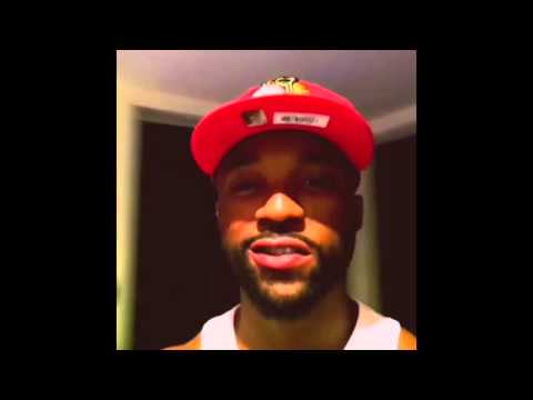 Iyanya akiufurahia na kuuimba wimbo wa Vanessa Mdee 'Hawajui'