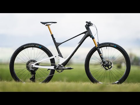 Building the NEW 2022 SCOTT Spark | Dream Bike Build