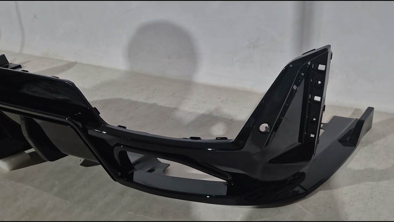 BMW 3 серия G20/G21 2018- гг. Задний диффузор B-Style LED для M-Sport 2023+, ABS Video 1