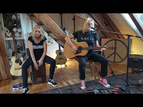 ACOUSTIC STORM: "No more war statement" - Sloth (Richard Thompson) & Military madness (Graham Nash)