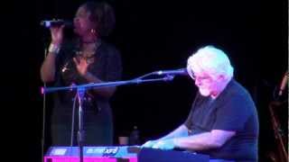 Michael McDonald - I Heard It Through The Grapevine  / I Can Let Go Now / Stop, Look, Listen