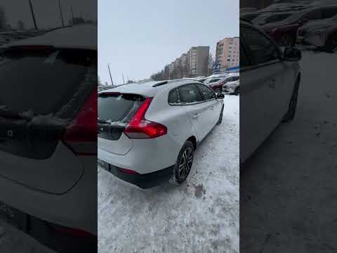 фото volvo v40 cross country i рестайлинг 0