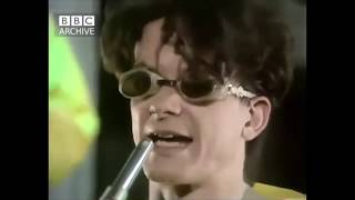 Devo - (I Can&#39;t Get No) Satisfaction (Top of the Pops 1978) Unaired