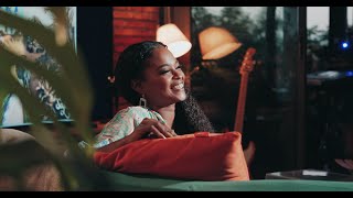 Download lagu Sayaa & the Herbalist - LAMI MAZIK mp3