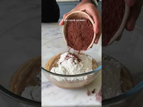 *BEST EVER* EGGLESS MOCHA MILK CAKE ☕💁🏻‍♂️| ONE BOWL CAKE RECIPE #shorts