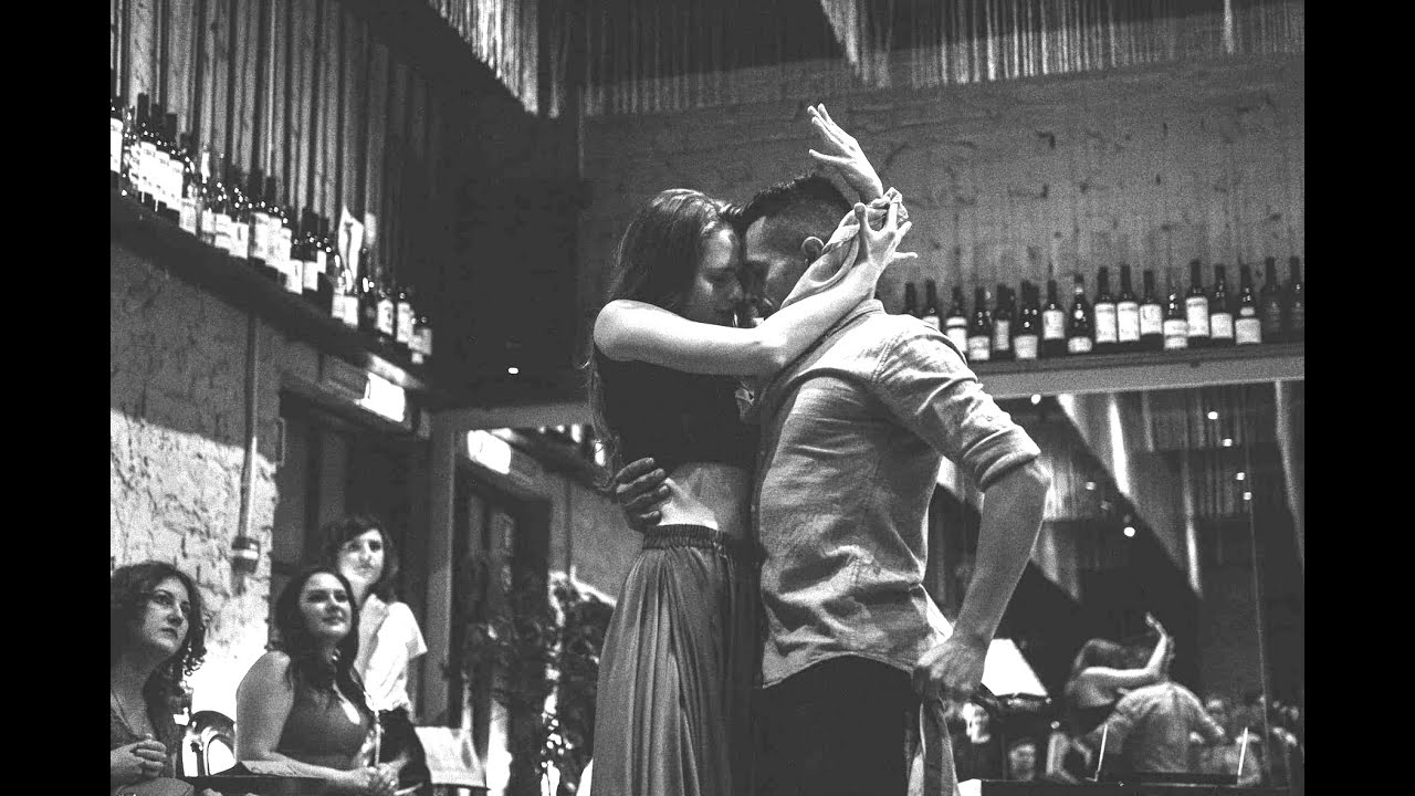 Emilio Cornejo & Kseniia Krasnova - zamba Pañuelo de amor, Budapest 2022