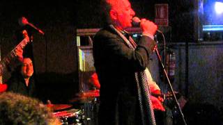 Gran Via23 SOTO "Algo Contigo"