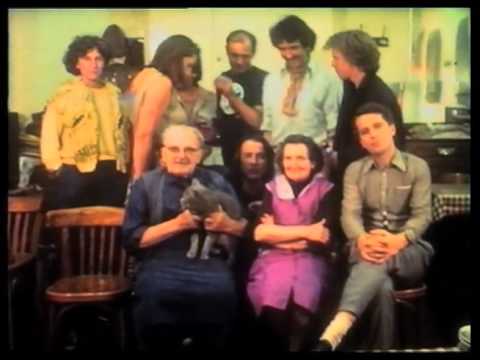 Les Amis de Diego Risquez à Paris (1985) by Gérard Courant - Portrait de groupe #2