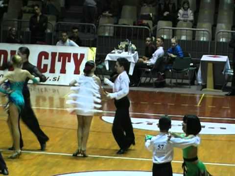 MARCO BODI & ALESSIA TURRINI - CHA CHA CHA - Finale JUNIOR 1 - MARIBOR OPEN 2011