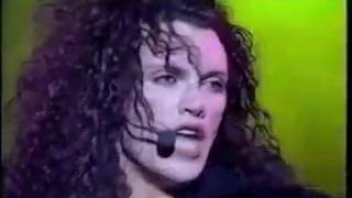 Dead Or Alive - Turn Around And Count 2 Ten (Nude Tour) (1989)