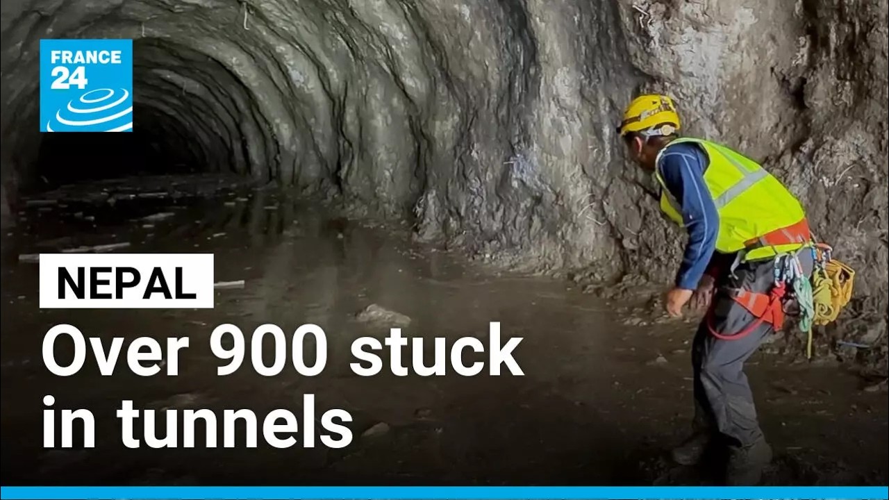 Nepal's rescuers race to find survivors stuck in tunnels as death toll rises • FRANCE 24 English