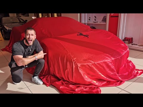 REVEALING MY NEW FERRARI 458 SPIDER!!