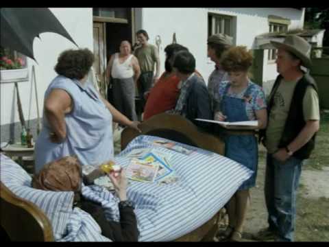 Slunce, seno, erotika - Co? Že tady žijeme v hovnech no.. Táto! :D