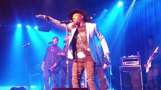 Anthony Hamilton at the Birchmere, &quot;Float&quot;, 8-22-17