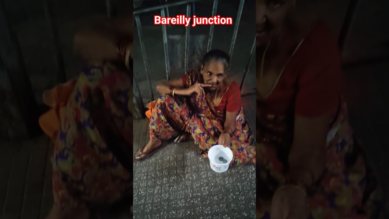 खुशी छोटी ही सही खुशी तो खुशी होती मां 😢😢 #song  #help #india #helping #humanity #viralshorts