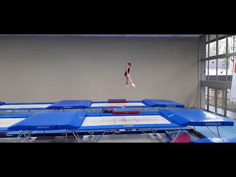 Trampolin eTournament - Lara Kür