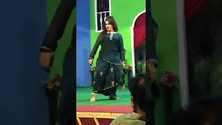 Beautiful Dance by Mehk Noor and Naseem Vicky 2019
