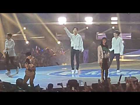 [Fancam] 190928 Super Kpop Festival Indonesia - Super Junior D&E feat Kyuhyun 'Oppa Oppa'
