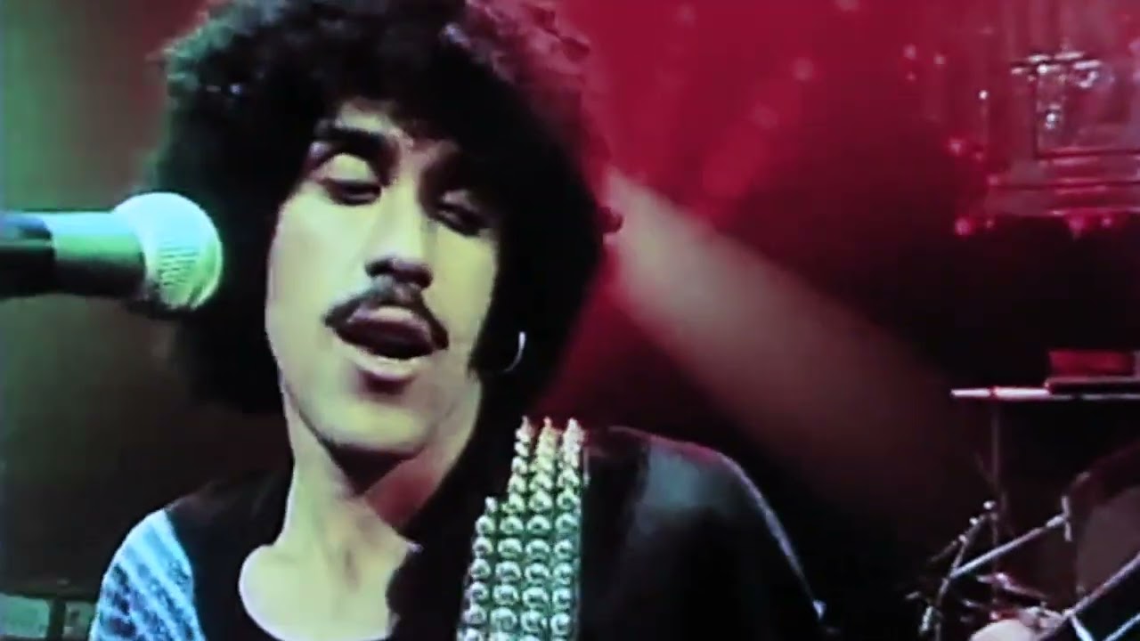 Thin Lizzy - Rosalie - Live & Dangerous HD Promotional Video - YouTube