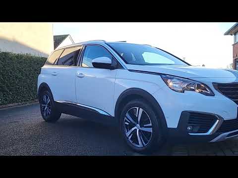 Peugeot 5008 1.5 BlueHDi 130bhp Allure - Image 2