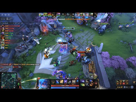 When Yatoro picked his BEST hero to show how to PLAY THE GAME