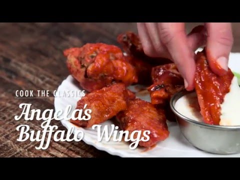 How to Make Classic Buffalo Wings