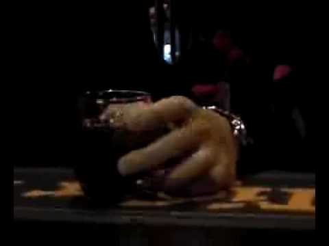 Trailers The Hand