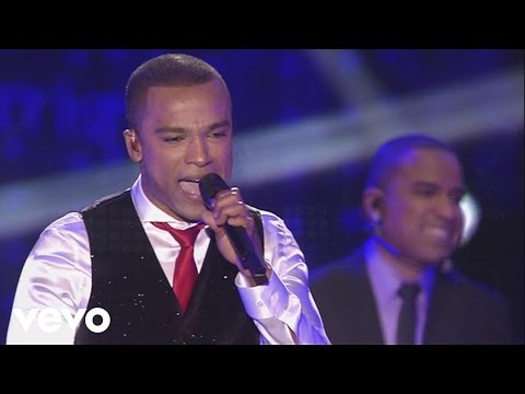 Só Pra Contrariar - (Medley Sambas) Nunca Mais Te Machucar / Primeiro Amor (Ao Vivo)