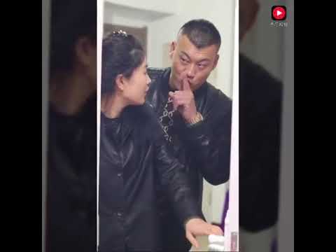 恶毒的保姆在家对待天真的孩子,花钱让你来当保姆不是少奶奶 恶毒的保姆在家对待天真的孩子,花钱让你来当保姆不是少奶奶
