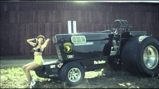 She Cranks My Tractor (lyrics in Description)