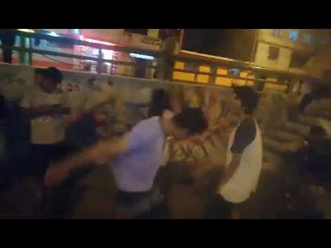 Dezo VS Soldado Batalla de Exhibición