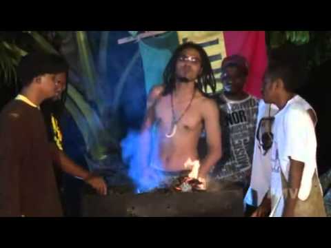 LAGU PANIAI AWIKETENO
