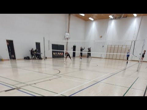 C-tytöt MustValk- KLP-86