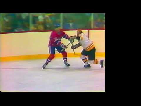 MONTREAL CANADIENS AT BOSTON BRUINS: CHRIS NILAN SUCKER PUNCHES RICK MIDDLETON (OCTOBER 13, 1985).