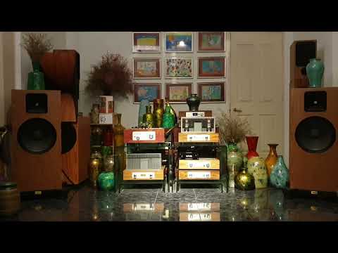 Eros 9 Ultra & Eagle 845 -  Mozart :  Horn Concerto No1.