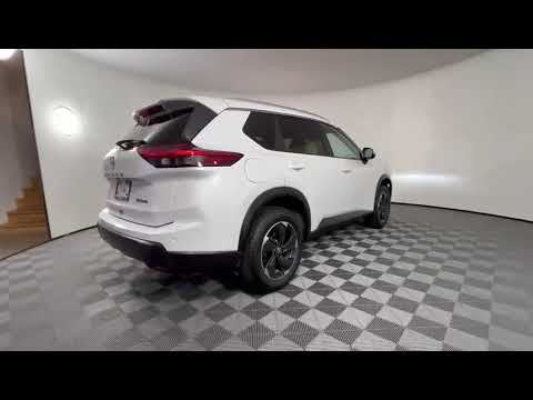 2024 Nissan Rogue AWD SV Moonroof in White for sale at Murray Honda in Chilliwack, BC