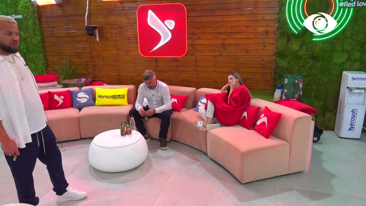 Nuk është e drejtë që Efi hyri në finale/ Qetsori bisedon me Luizin