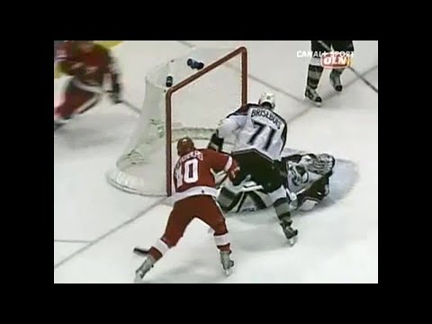 05/06 RS: Col @ Det Highlights - 2/12/06